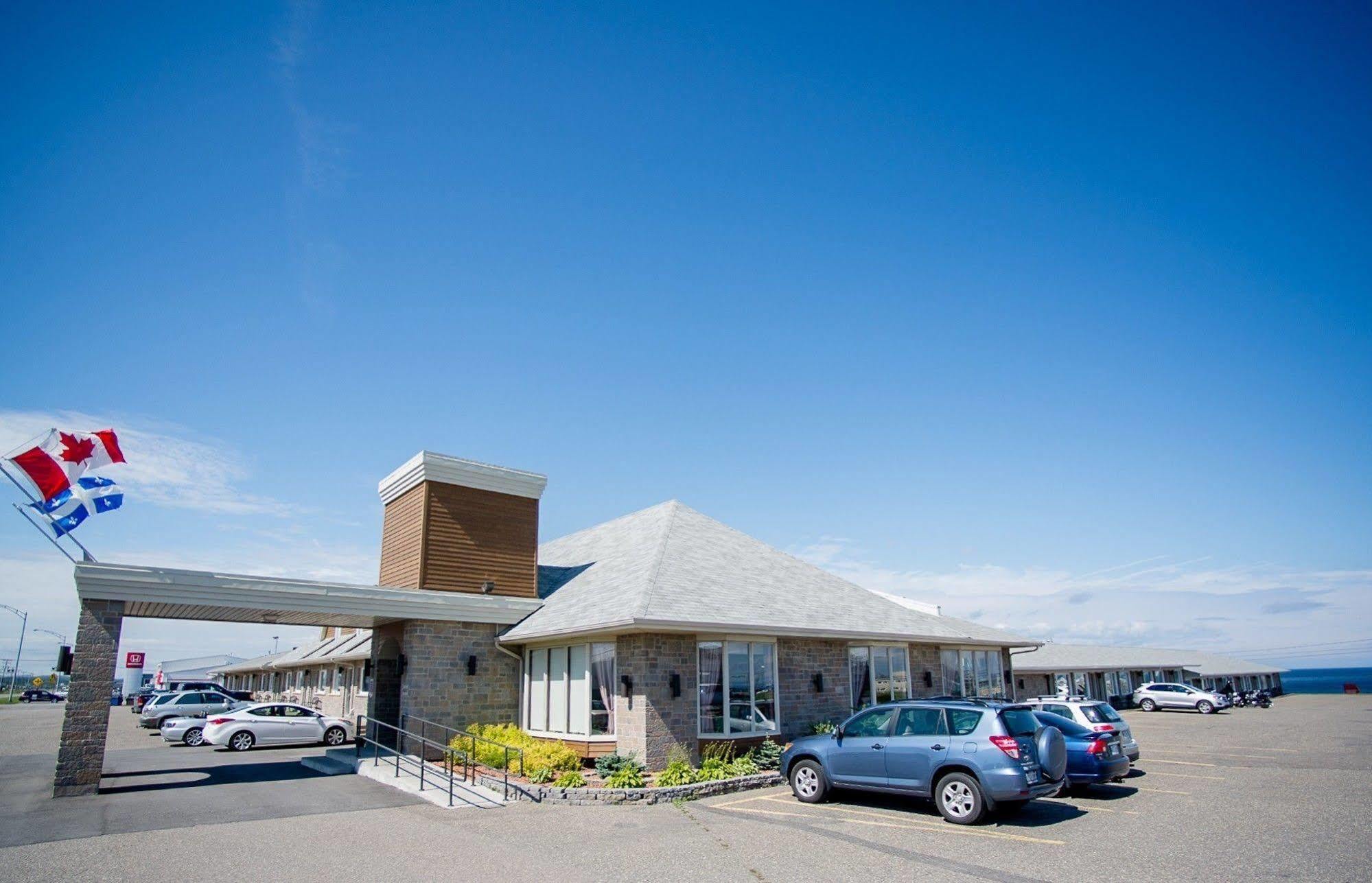 Hotel Motel La Vigie Matane Eksteriør bilde