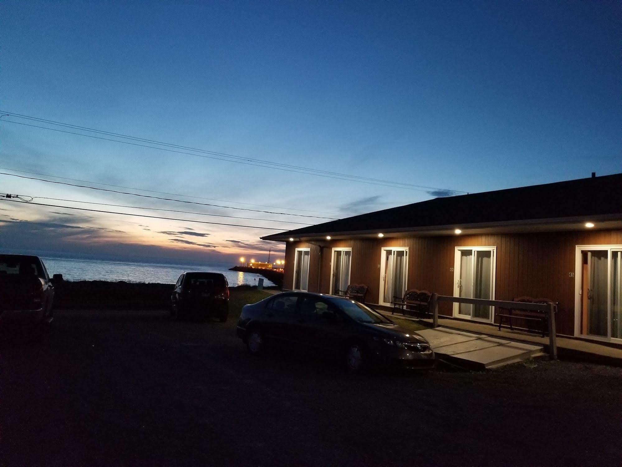 Hotel Motel La Vigie Matane Eksteriør bilde